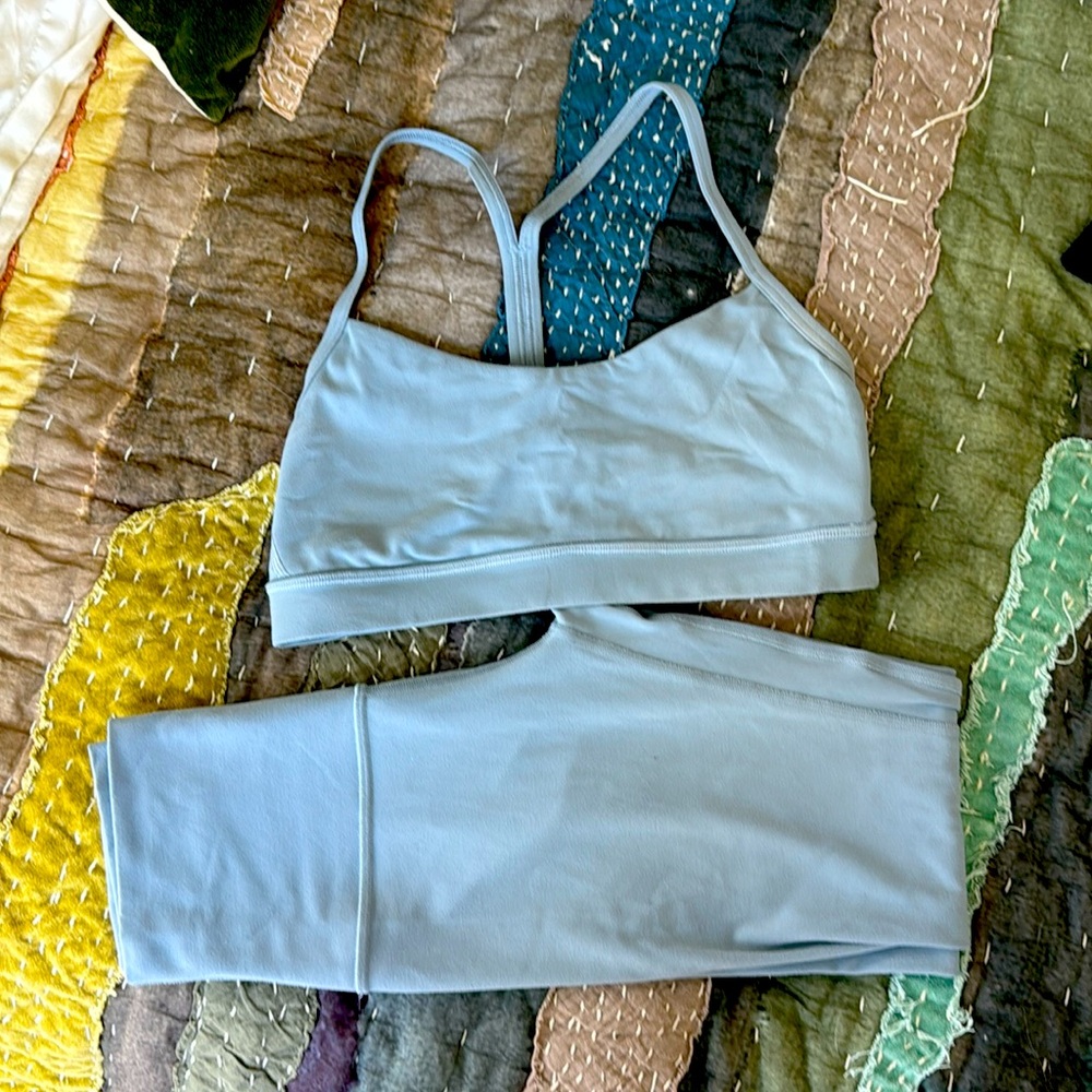 Lululemon Chambray Flow Y Bra and Align Legging